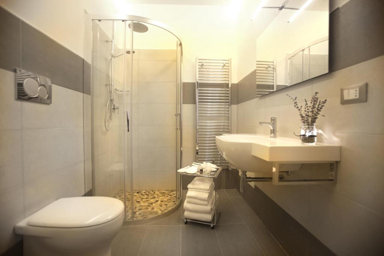 Bedinle' Villa เลชเช ภายนอก รูปภาพ